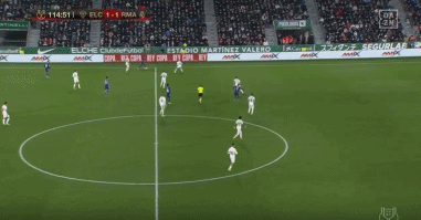 德州扑克高手最常做的动作是弃（德州扑克高手最常见的操作是弃牌）